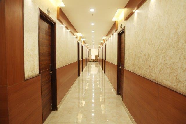 דלהי Green Palms Hotel מראה חיצוני תמונה